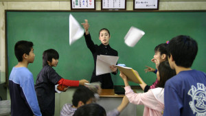 Phim Nữ hoàng lớp học - The Queen's Classroom (2005)